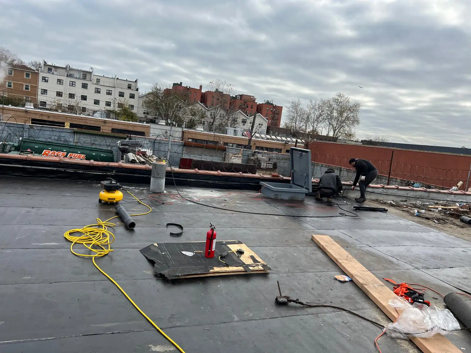 Roofing crew with equipment — Hunts Point, Bronx